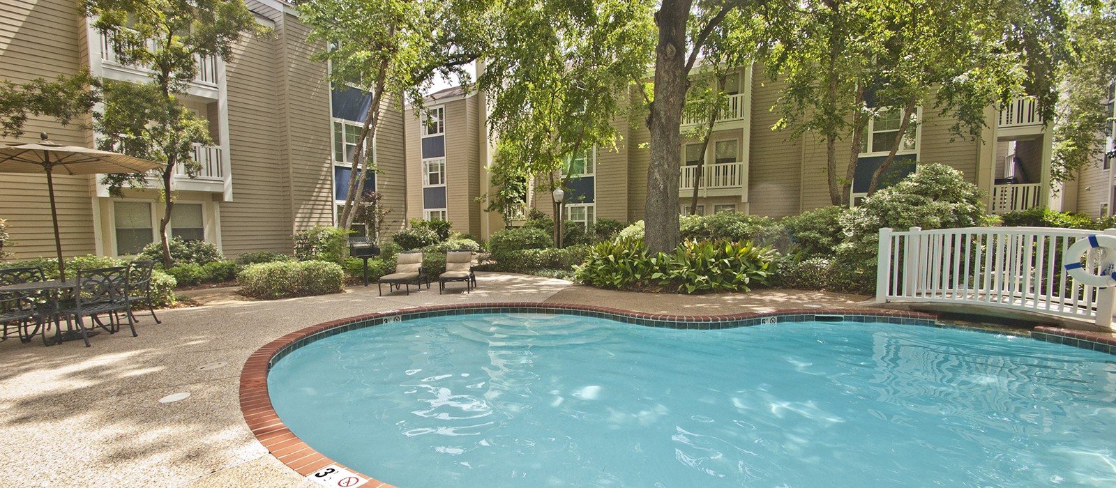 Cypress Creek Apartments in River Ridge, LA 1 & 2 Bedroom Apartments